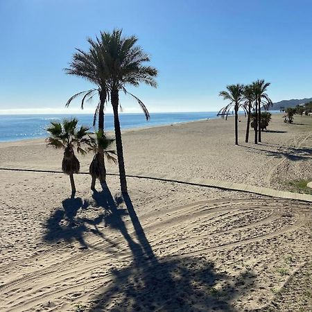 A Stunning 2 Bedroom Apartment 5 Min Walk To The Beautiful Beaches Of Vera Playa Playas de Vera Экстерьер фото