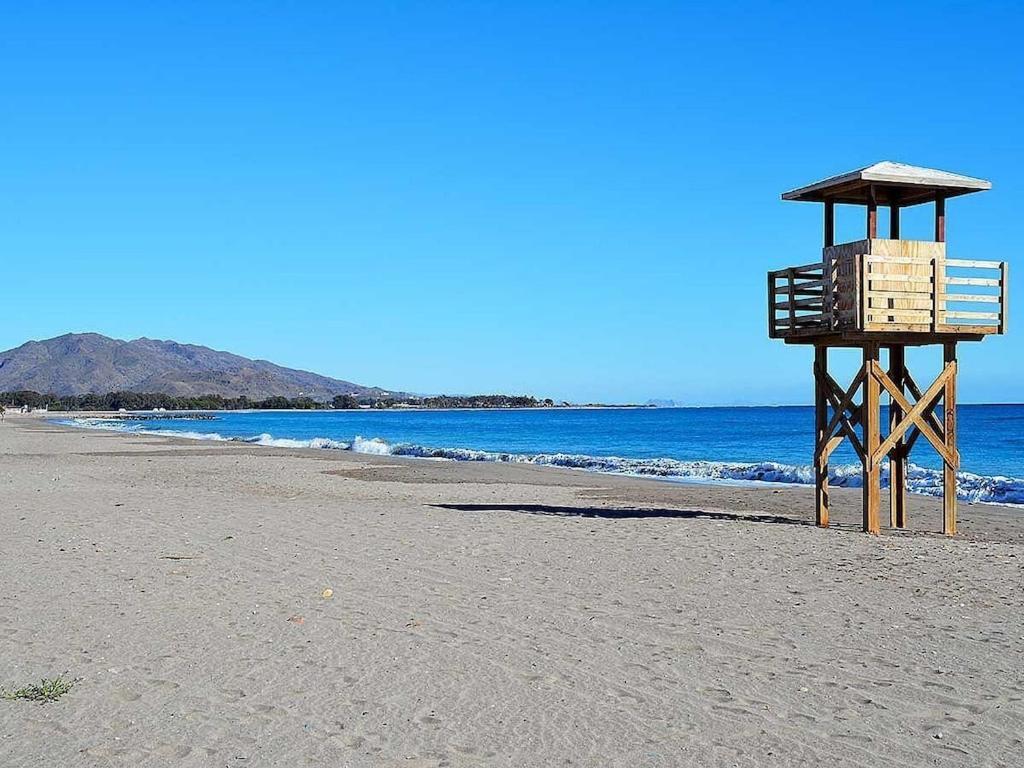 A Stunning 2 Bedroom Apartment 5 Min Walk To The Beautiful Beaches Of Vera Playa Playas de Vera Экстерьер фото