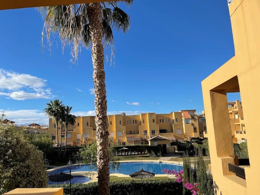 A Stunning 2 Bedroom Apartment 5 Min Walk To The Beautiful Beaches Of Vera Playa Playas de Vera Экстерьер фото