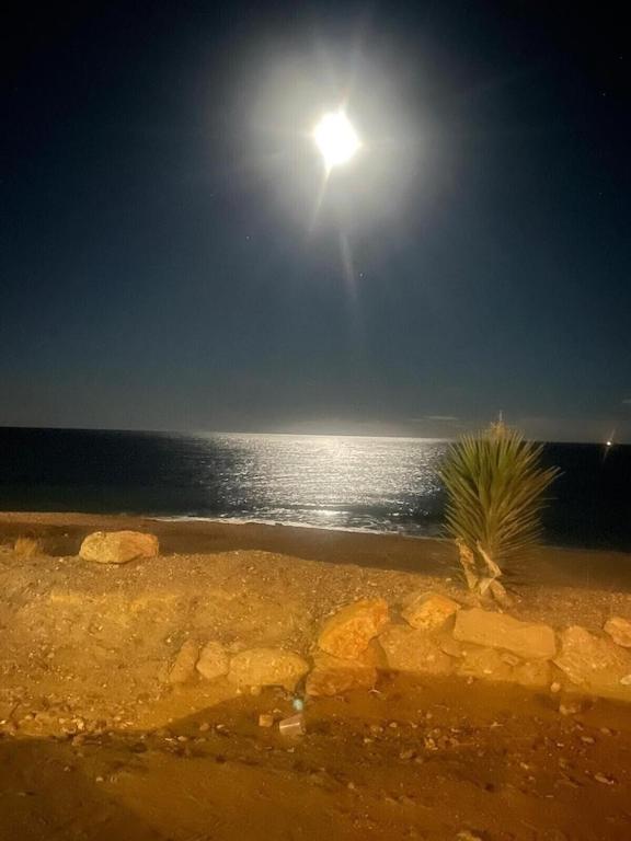 A Stunning 2 Bedroom Apartment 5 Min Walk To The Beautiful Beaches Of Vera Playa Playas de Vera Экстерьер фото