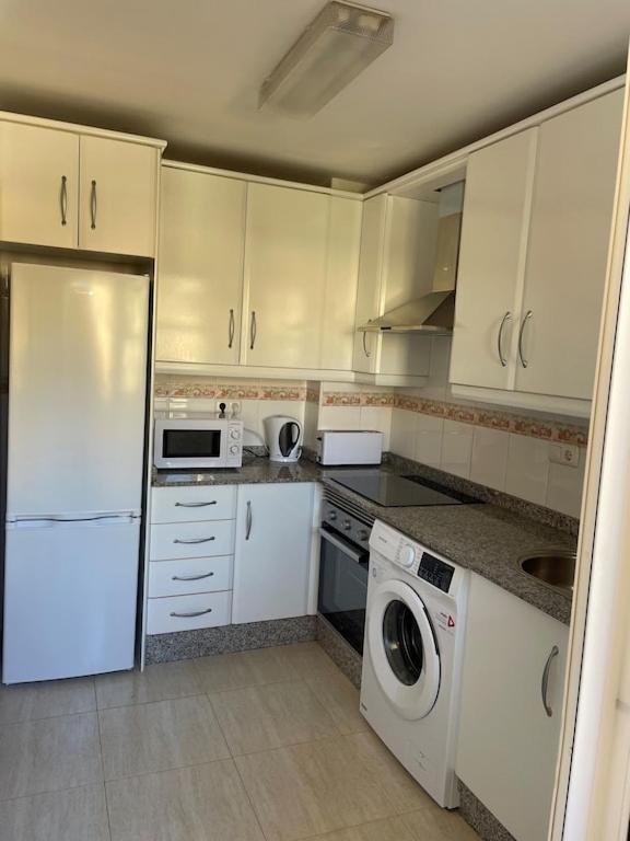 A Stunning 2 Bedroom Apartment 5 Min Walk To The Beautiful Beaches Of Vera Playa Playas de Vera Экстерьер фото